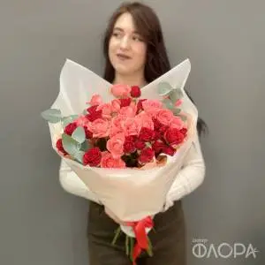 Кораллово-алый дуэт