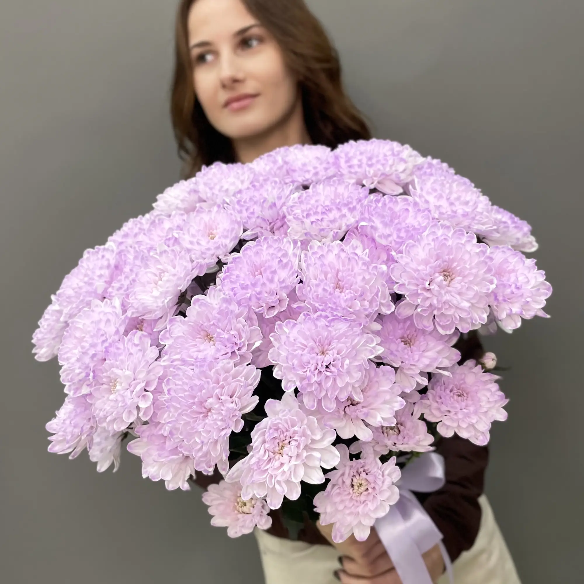 Черничные кустовые хризантемы