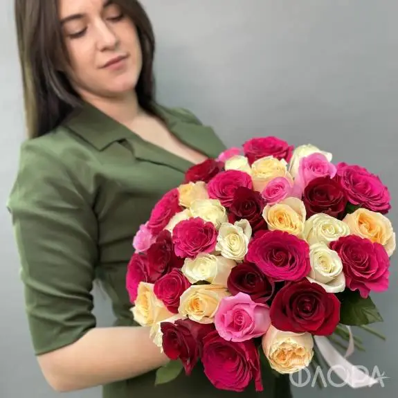 Разноцветные розы, Кения 40 см 